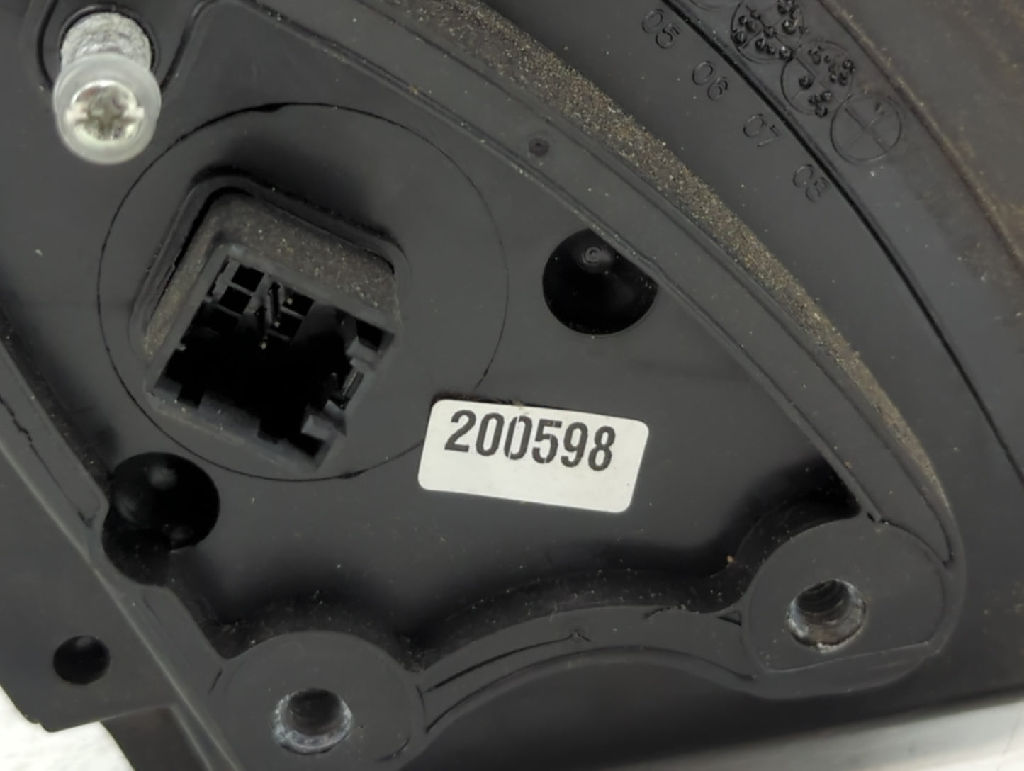 2008-2009 Hyundai Accent Driver Side View Mirror - Left Door Mirror OEM Used - Oemusedautoparts1.com