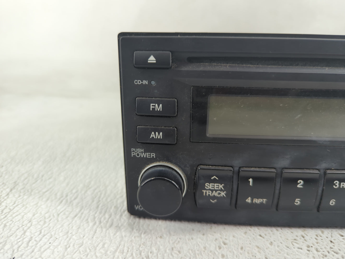 2007-2011 Hyundai Accent Radio AM FM Cd Player Receiver Replacement P/N:96100-1E485CA Fits Fits 2007 2008 2009 2010 2011 OEM