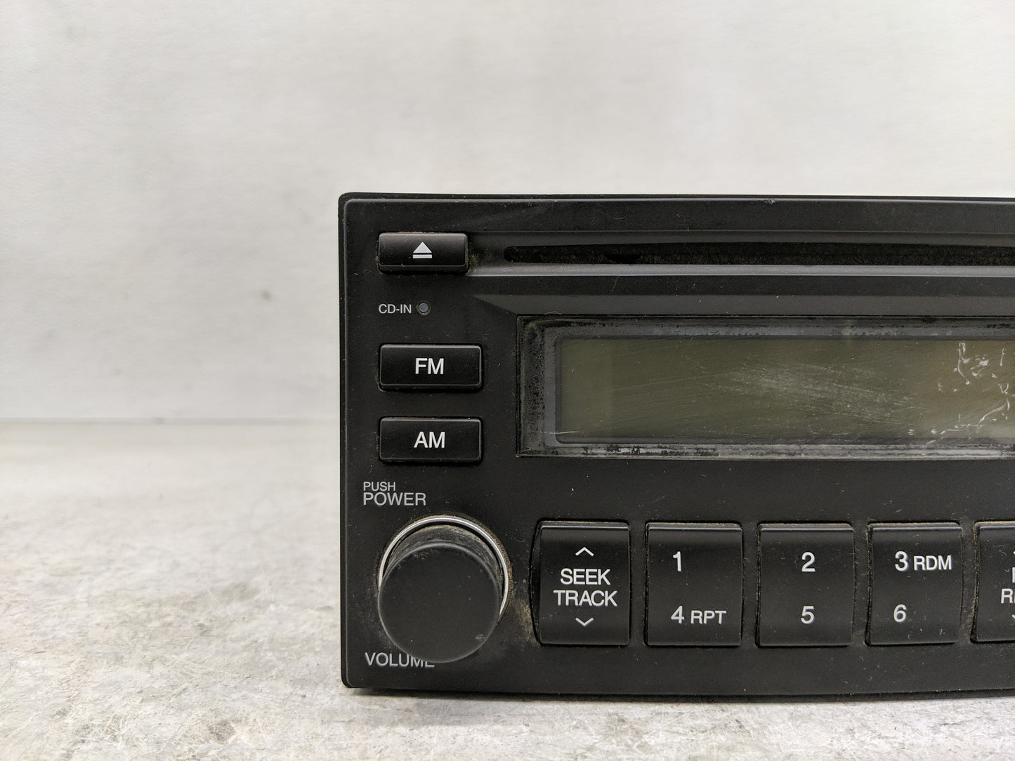 2006-2011 Hyundai Accent Radio AM FM Cd Player Receiver Replacement Fits Fits 2006 2007 2008 2009 2010 2011 OEM Used Auto Pa