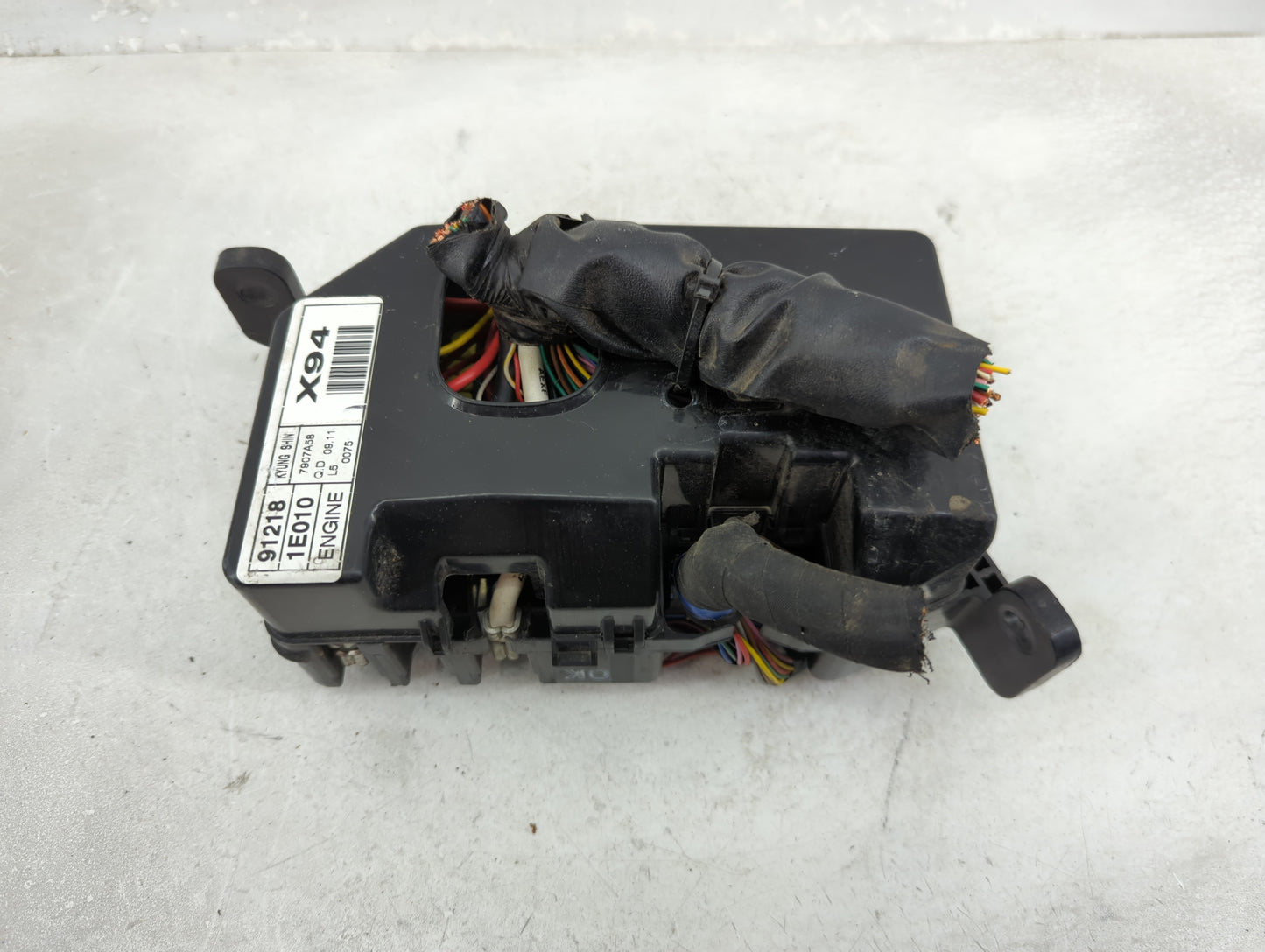 2006-2011 Hyundai Accent Fusebox Fuse Box Panel Relay Module P/N:91218 1E010 Fits Fits 2006 2007 2008 2009 2010 2011 OEM Use