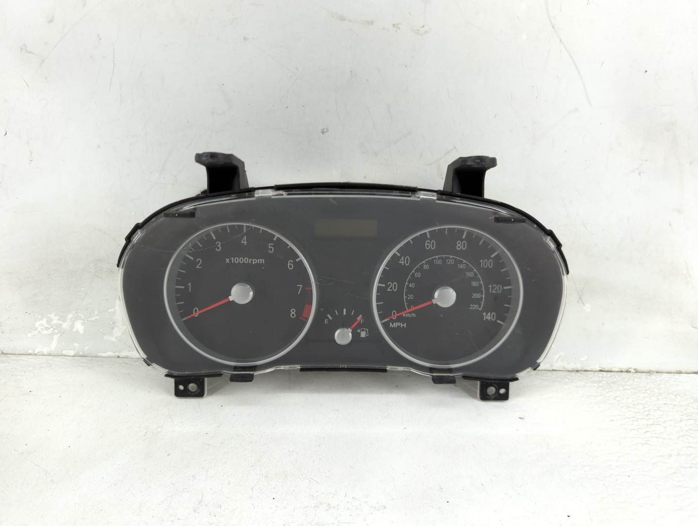 2006-2008 Hyundai Accent Instrument Cluster Speedometer Gauges P/N:94001-1E173 Miles: Fits Fits 2006 2007 2008 OEM Used Auto