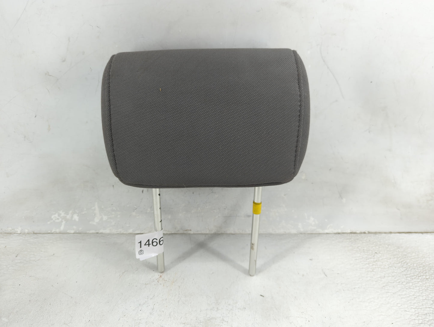 2006-2011 Hyundai Accent Headrest Head Rest Front Driver Passenger Seat Fits Fits 2006 2007 2008 2009 2010 2011 OEM Used Aut
