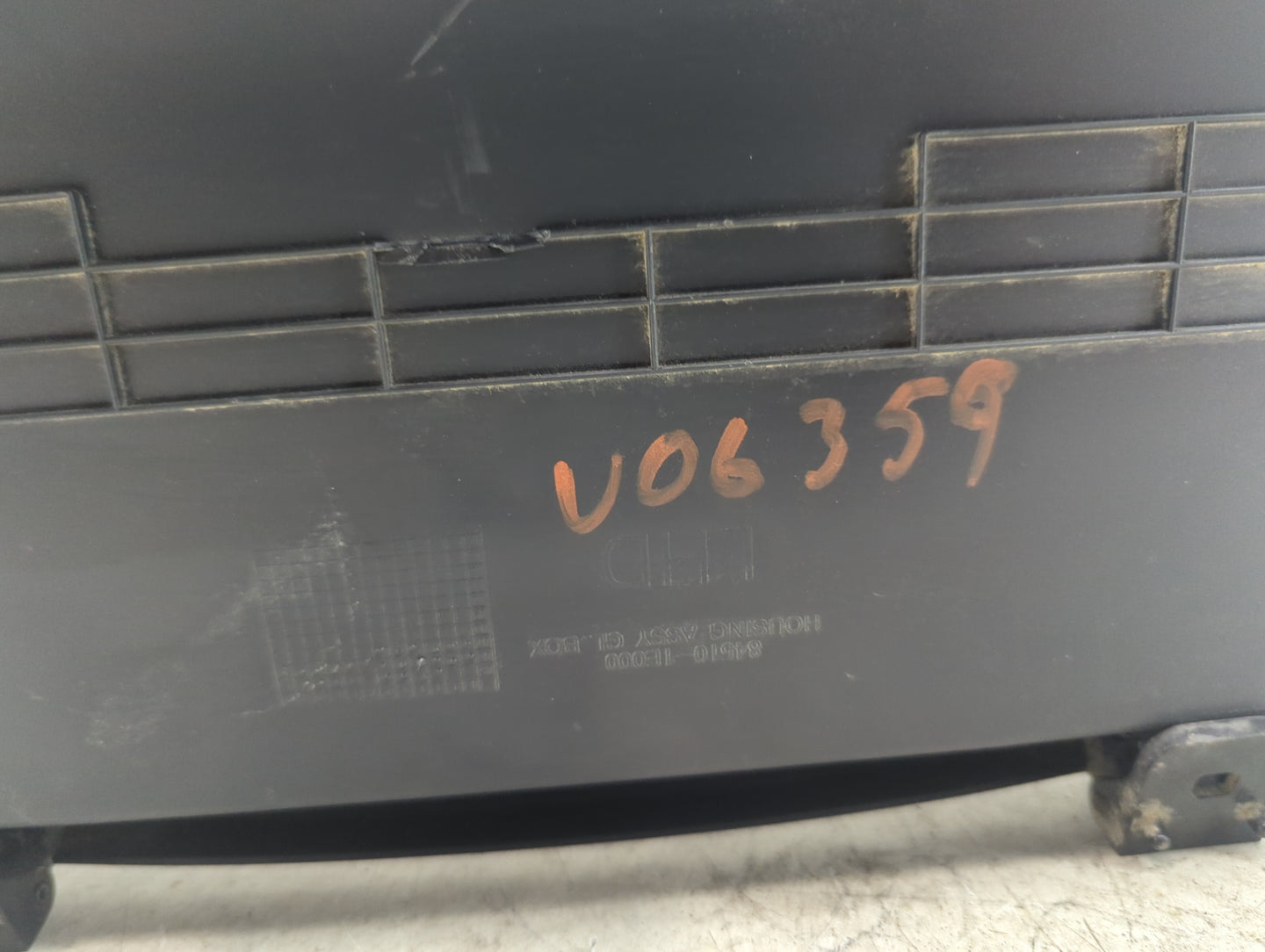 2008 Hyundai Accent Passenger Glove Box Door Storage Compartment Black - Oemusedautoparts1.com