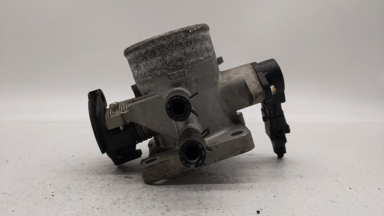 2006-2011 Hyundai Accent Throttle Body P/N:35100-26860 Fits Fits 2006 2007 2008 2009 2010 2011 OEM Used Auto Parts - Oemused