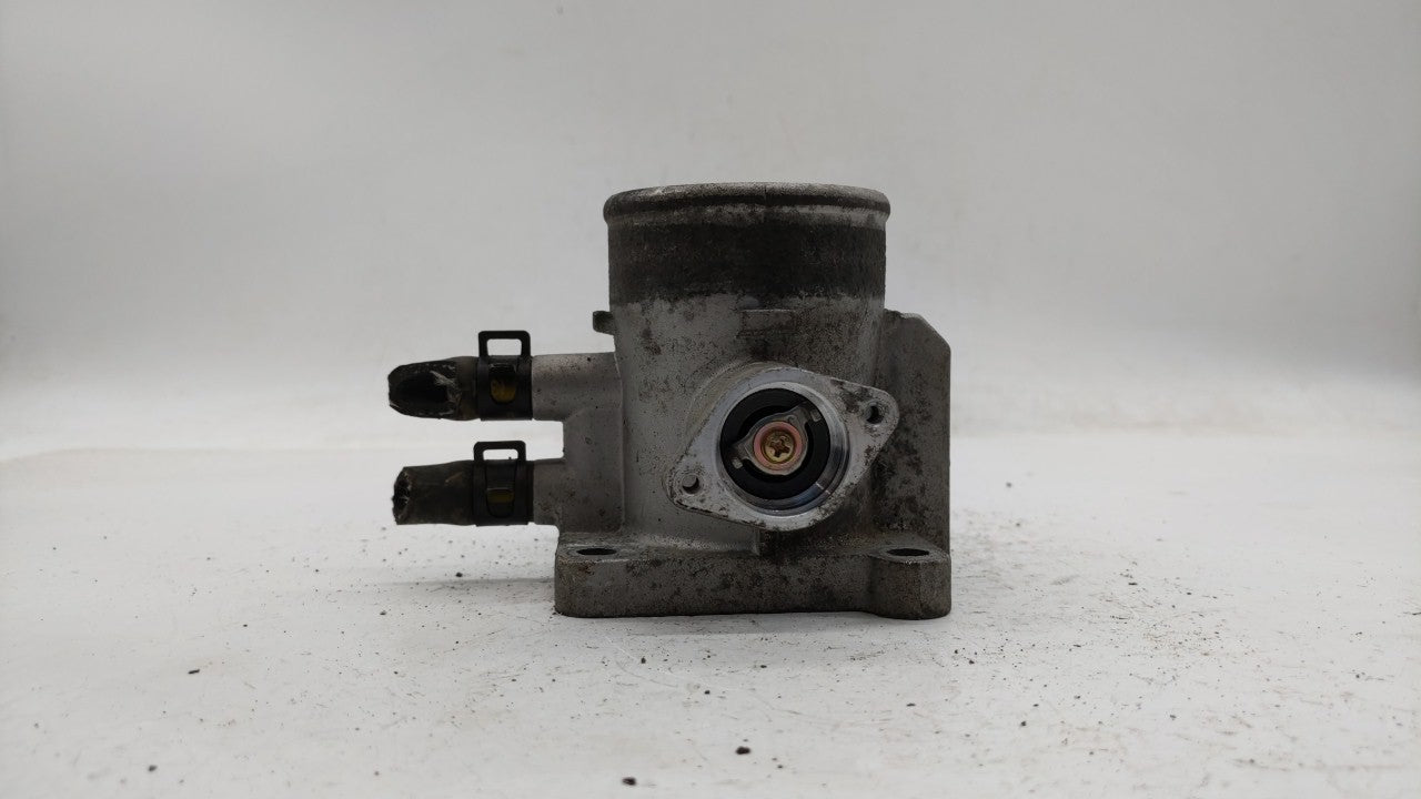 2006-2011 Hyundai Accent Throttle Body P/N:35100-26860 Fits Fits 2006 2007 2008 2009 2010 2011 OEM Used Auto Parts - Oemused