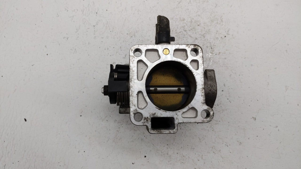 2006-2011 Hyundai Accent Throttle Body P/N:35100-26860 Fits Fits 2006 2007 2008 2009 2010 2011 OEM Used Auto Parts - Oemused