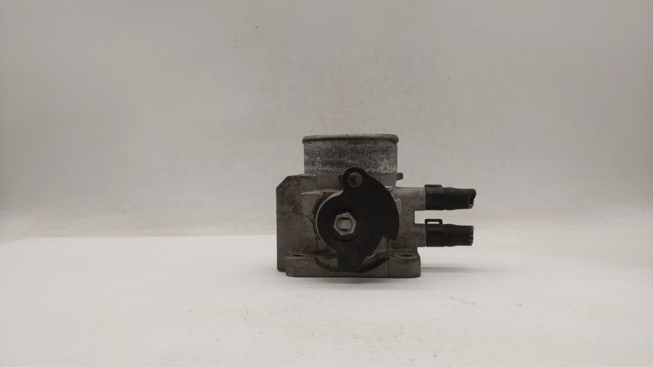 2006-2011 Hyundai Accent Throttle Body P/N:35170-26900 35100-26860 Fits Fits 2006 2007 2008 2009 2010 2011 OEM Used Auto Par