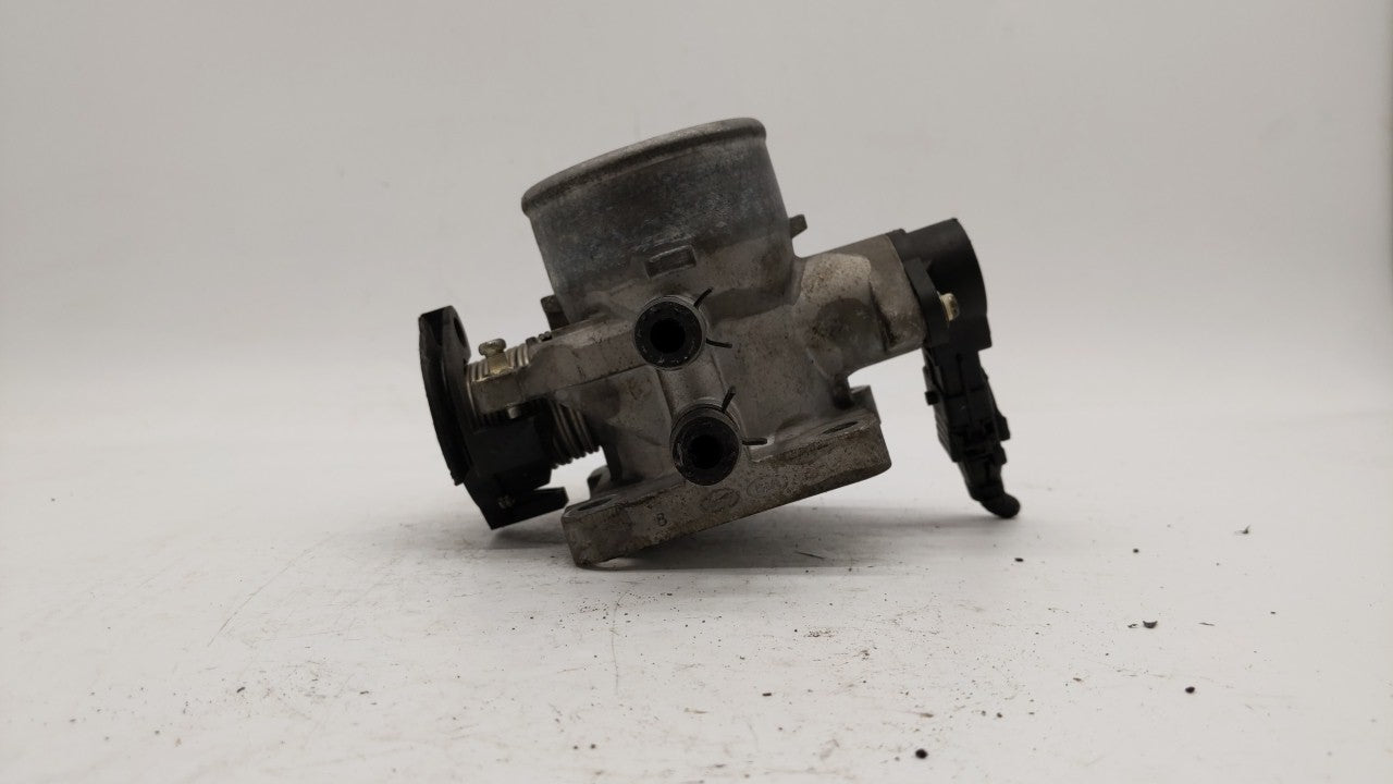 2006-2011 Hyundai Accent Throttle Body P/N:35170-26900 35100-26860 Fits Fits 2006 2007 2008 2009 2010 2011 OEM Used Auto Par