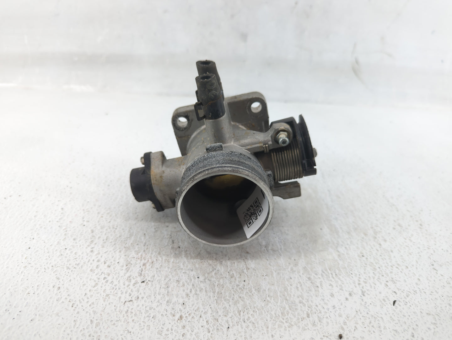 2006-2011 Hyundai Accent Throttle Body P/N:35170-26900 Fits Fits 2006 2007 2008 2009 2010 2011 OEM Used Auto Parts - Oemused