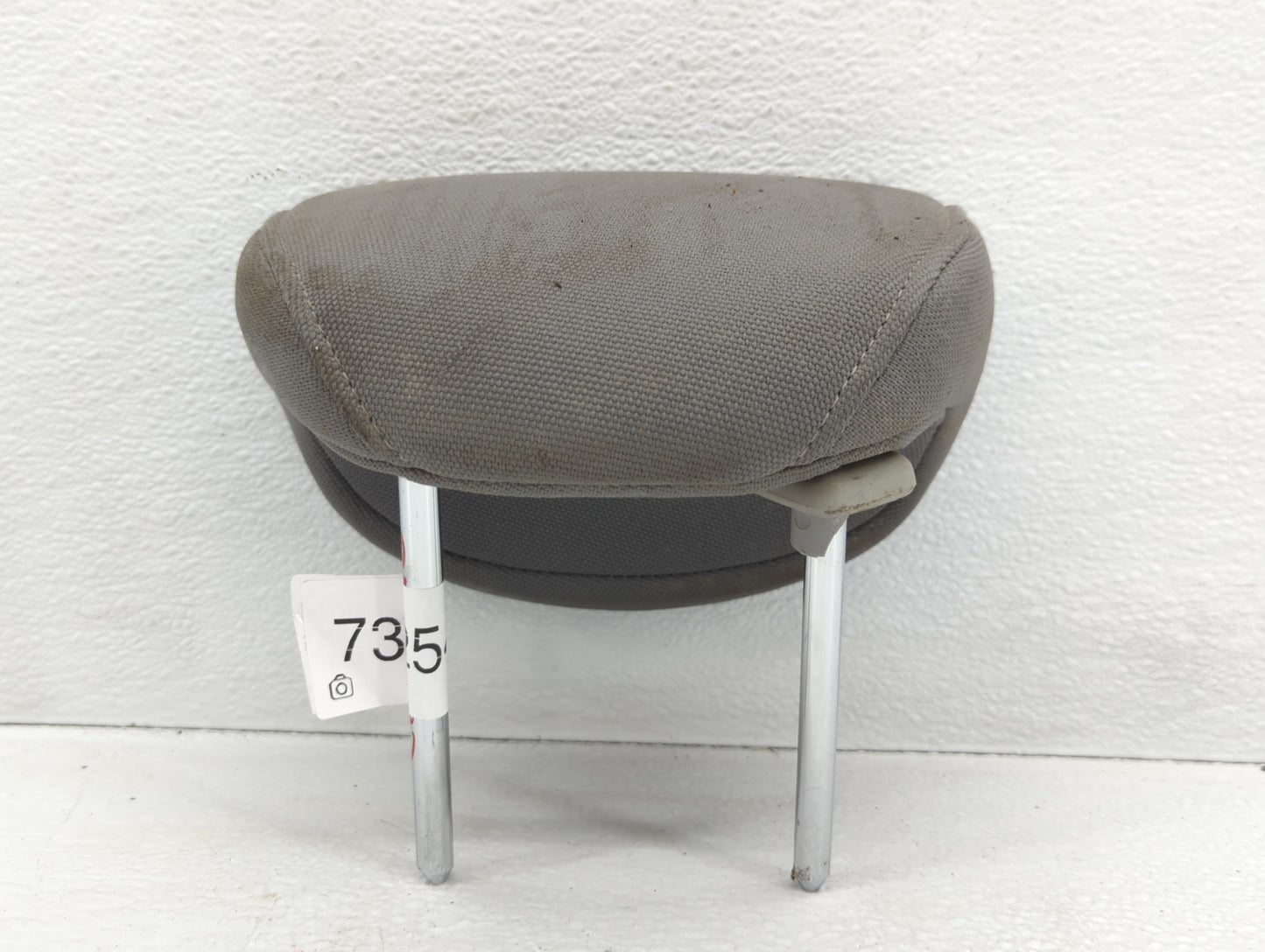 2007-2011 Hyundai Accent Headrest Head Rest Front Driver Passenger Seat Fits Fits 2007 2008 2009 2010 2011 OEM Used Auto Par