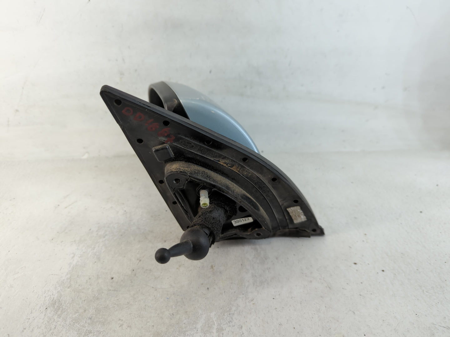 2008-2009 Hyundai Accent Driver Side View Mirror - Left Door Mirror OEM Used - Oemusedautoparts1.com