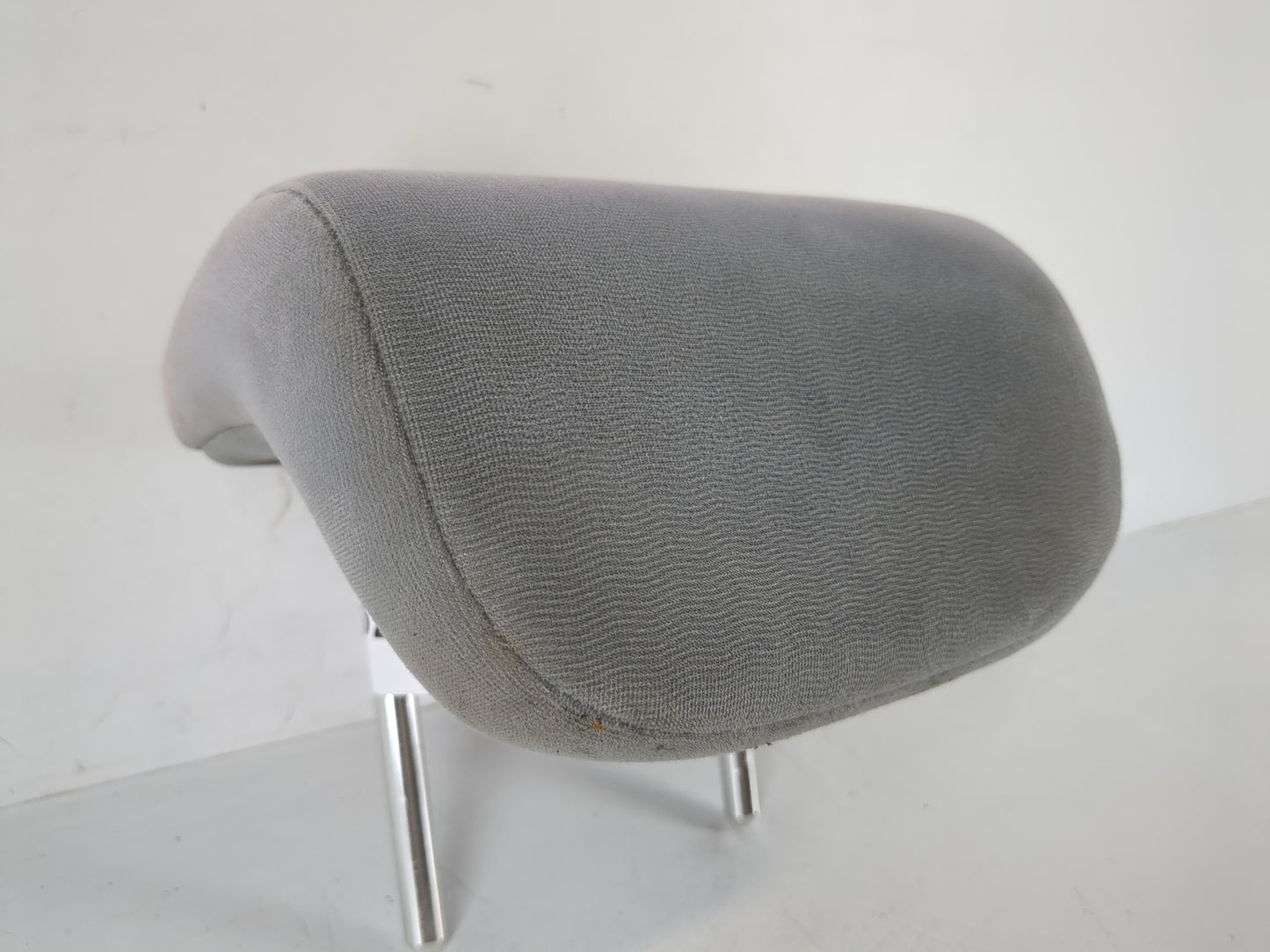 2007-2010 Hyundai Elantra Headrest Head Rest Front Driver Passenger Seat Fits Fits 2007 2008 2009 2010 OEM Used Auto Parts -
