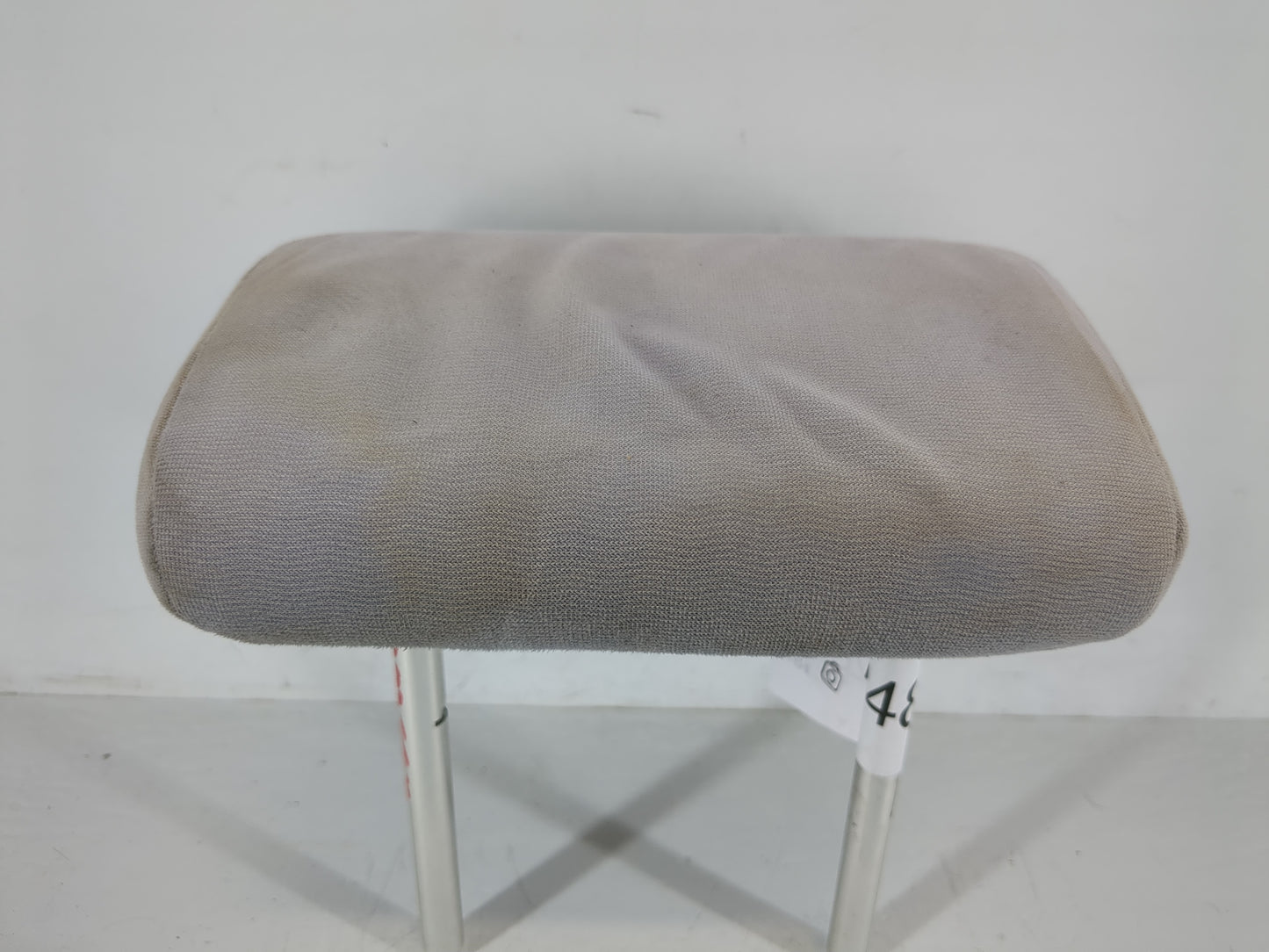 2007-2010 Hyundai Elantra Headrest Head Rest Front Driver Passenger Seat Fits Fits 2007 2008 2009 2010 OEM Used Auto Parts -