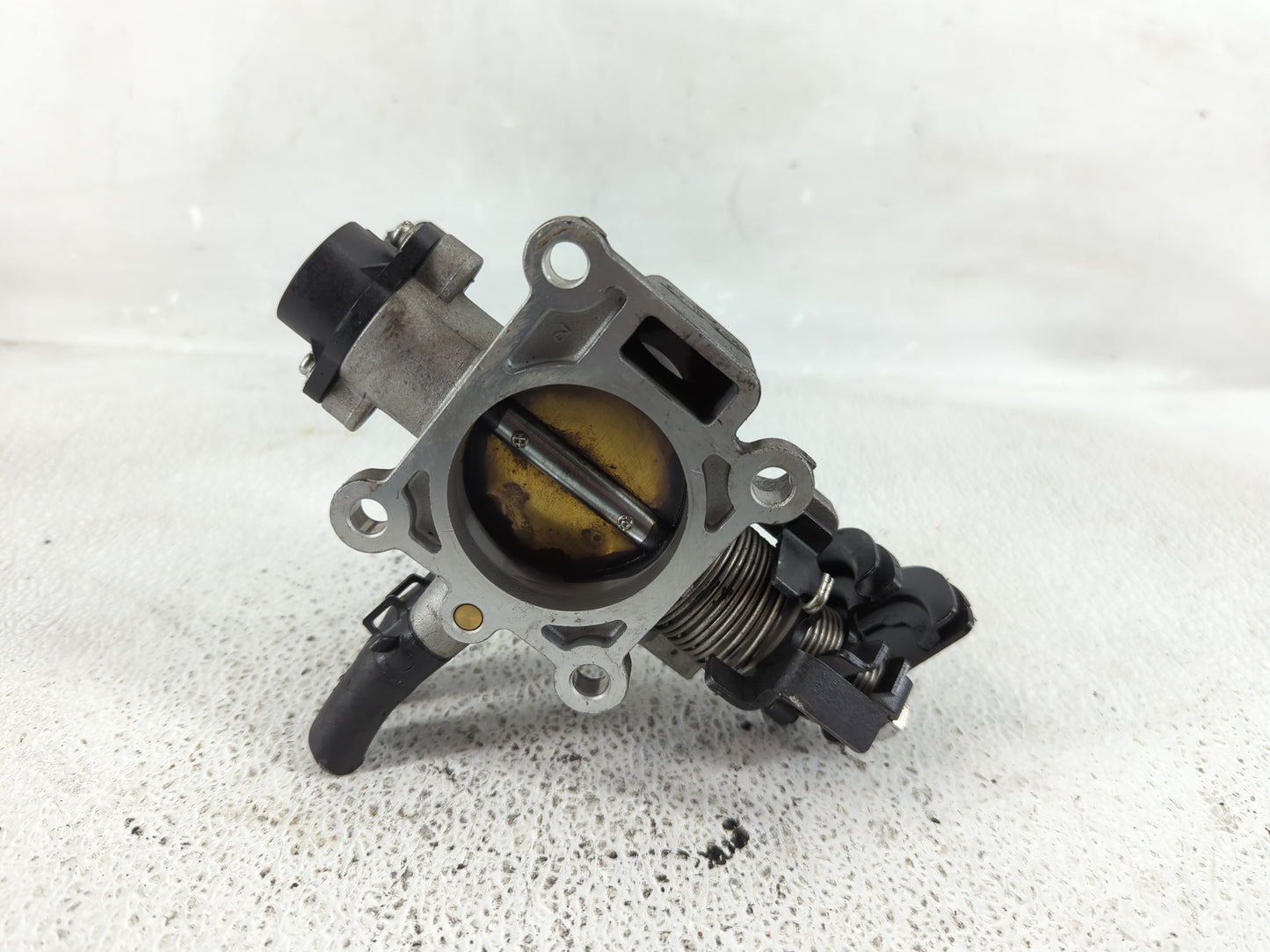 2007-2012 Hyundai Elantra Throttle Body P/N:35100-23950 Fits Fits 2007 2008 2009 2010 2011 2012 OEM Used Auto Parts - Oemuse