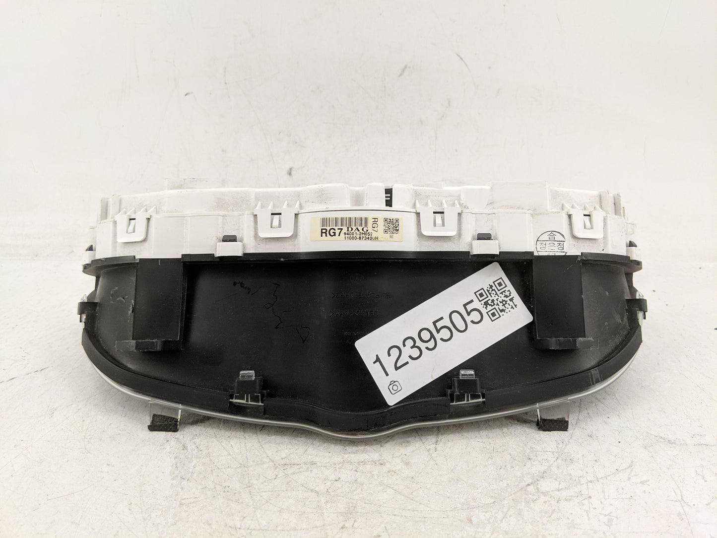 2008 Hyundai Elantra Instrument Cluster Speedometer Gauges P/N:94001-2H052 Fits OEM Used Auto Parts - Oemusedautoparts1.com