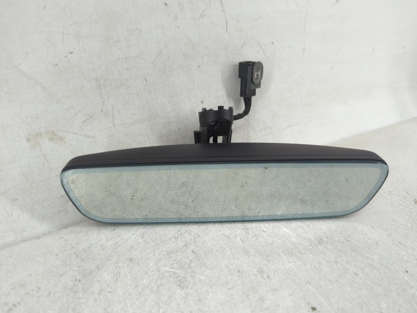 2001-2012 Hyundai Elantra Interior Rear View Mirror Replacement OEM Fits OEM Used Auto Parts - Oemusedautoparts1.com