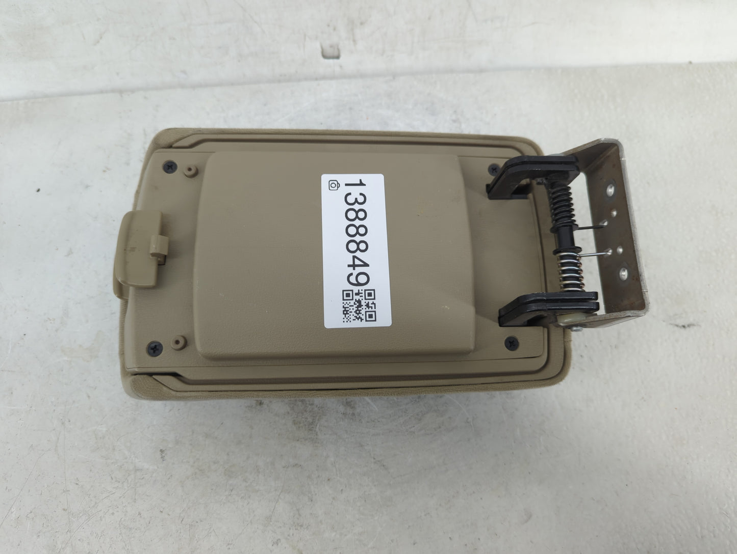 2008 Hyundai Elantra Center Console Armrest Cover Lid Fits OEM Used Auto Parts - Oemusedautoparts1.com
