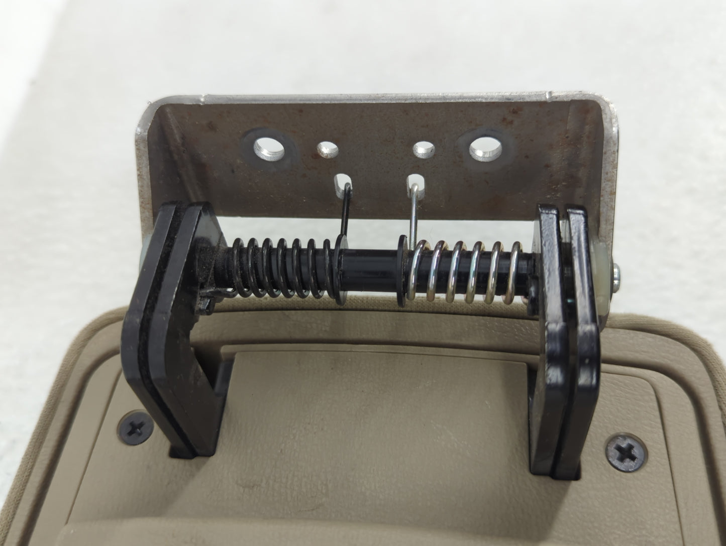 2008 Hyundai Elantra Center Console Armrest Cover Lid Fits OEM Used Auto Parts - Oemusedautoparts1.com