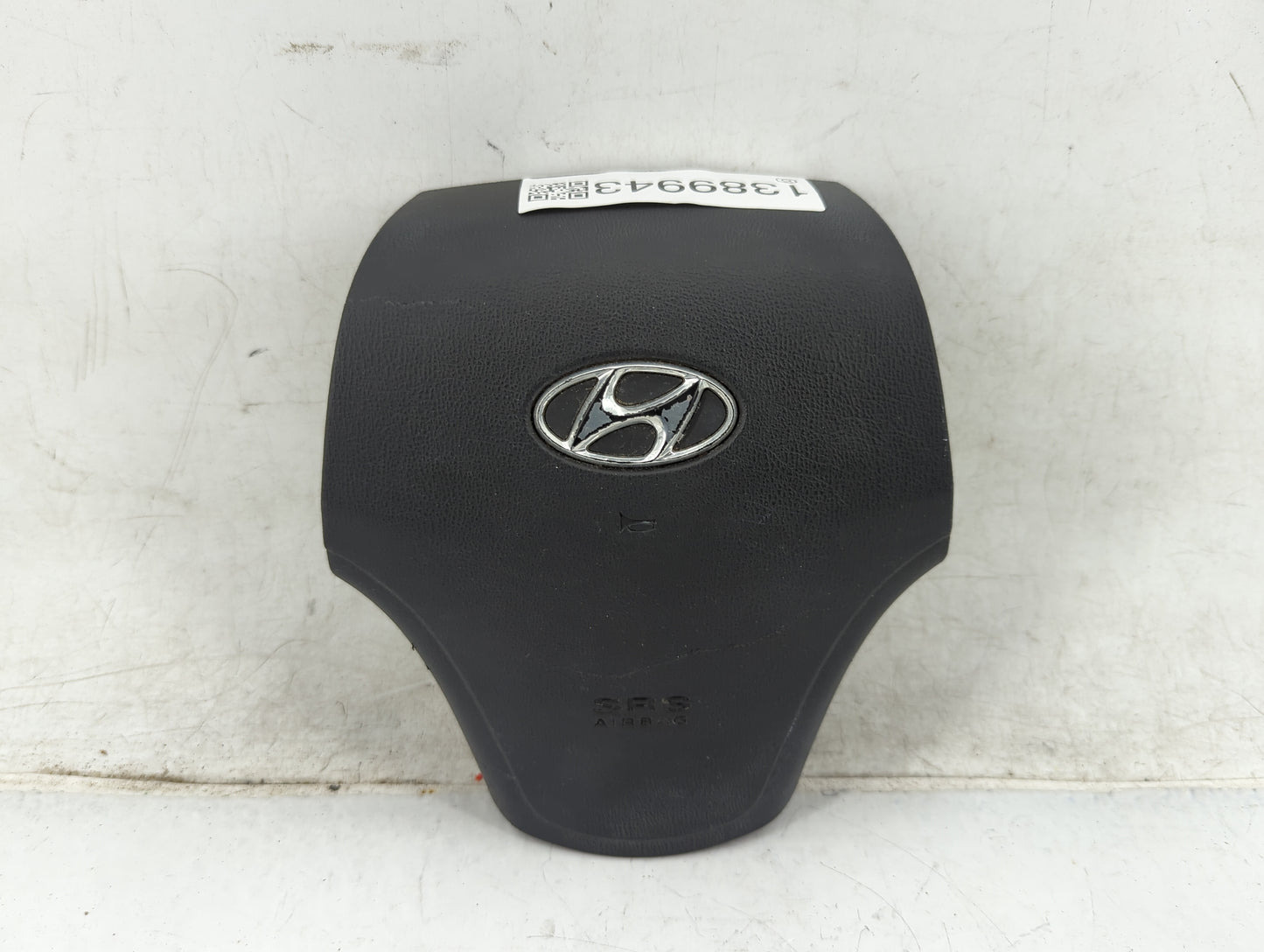 2007-2010 Hyundai Elantra Air Bag Driver Left Steering Wheel Mounted Fits Fits 2007 2008 2009 2010 OEM Used Auto Parts - Oem