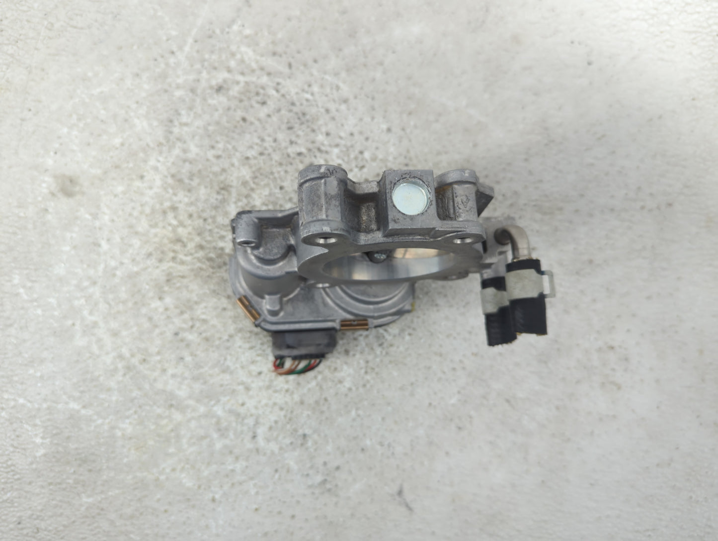 2007-2012 Hyundai Elantra Throttle Body P/N:6RA60 Fits Fits 2007 2008 2009 2010 2011 2012 OEM Used Auto Parts - Oemusedautop