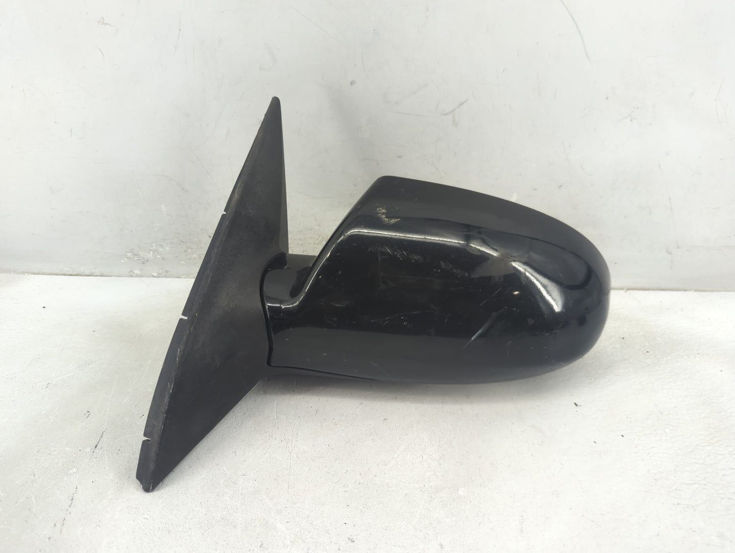 2007-2010 Hyundai Elantra Driver Side View Mirror - Left Door Mirror OEM Used - Oemusedautoparts1.com