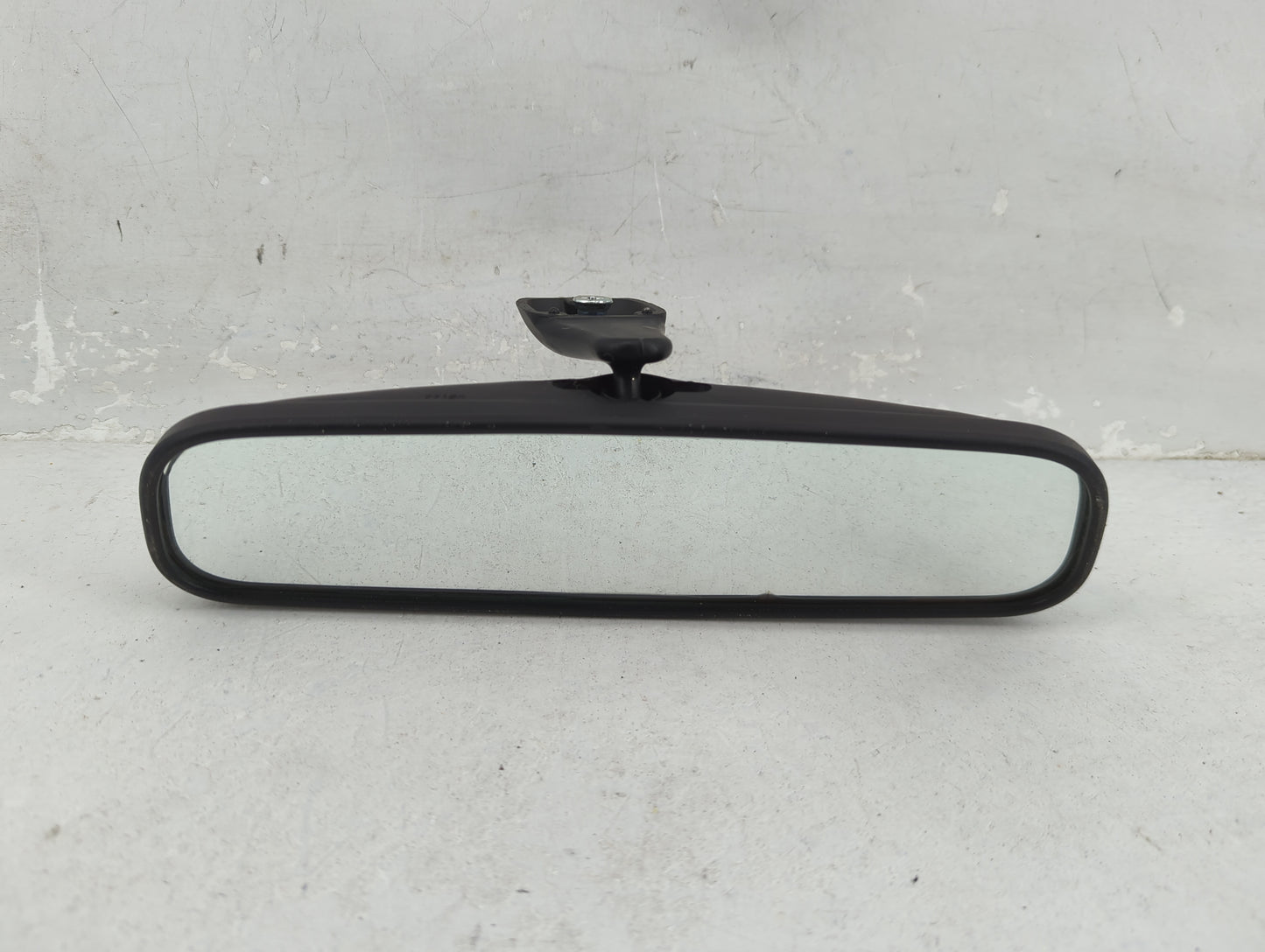 2001-2012 Hyundai Elantra Interior Rear View Mirror Replacement OEM Fits OEM Used Auto Parts - Oemusedautoparts1.com