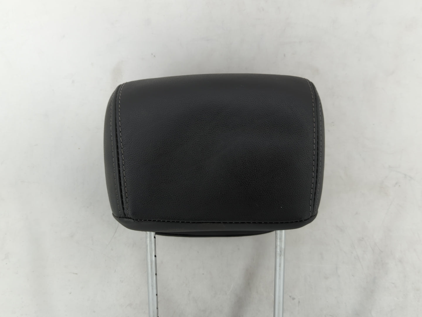 2007-2010 Hyundai Elantra Headrest Head Rest Front Driver Passenger Seat Fits Fits 2007 2008 2009 2010 OEM Used Auto Parts -