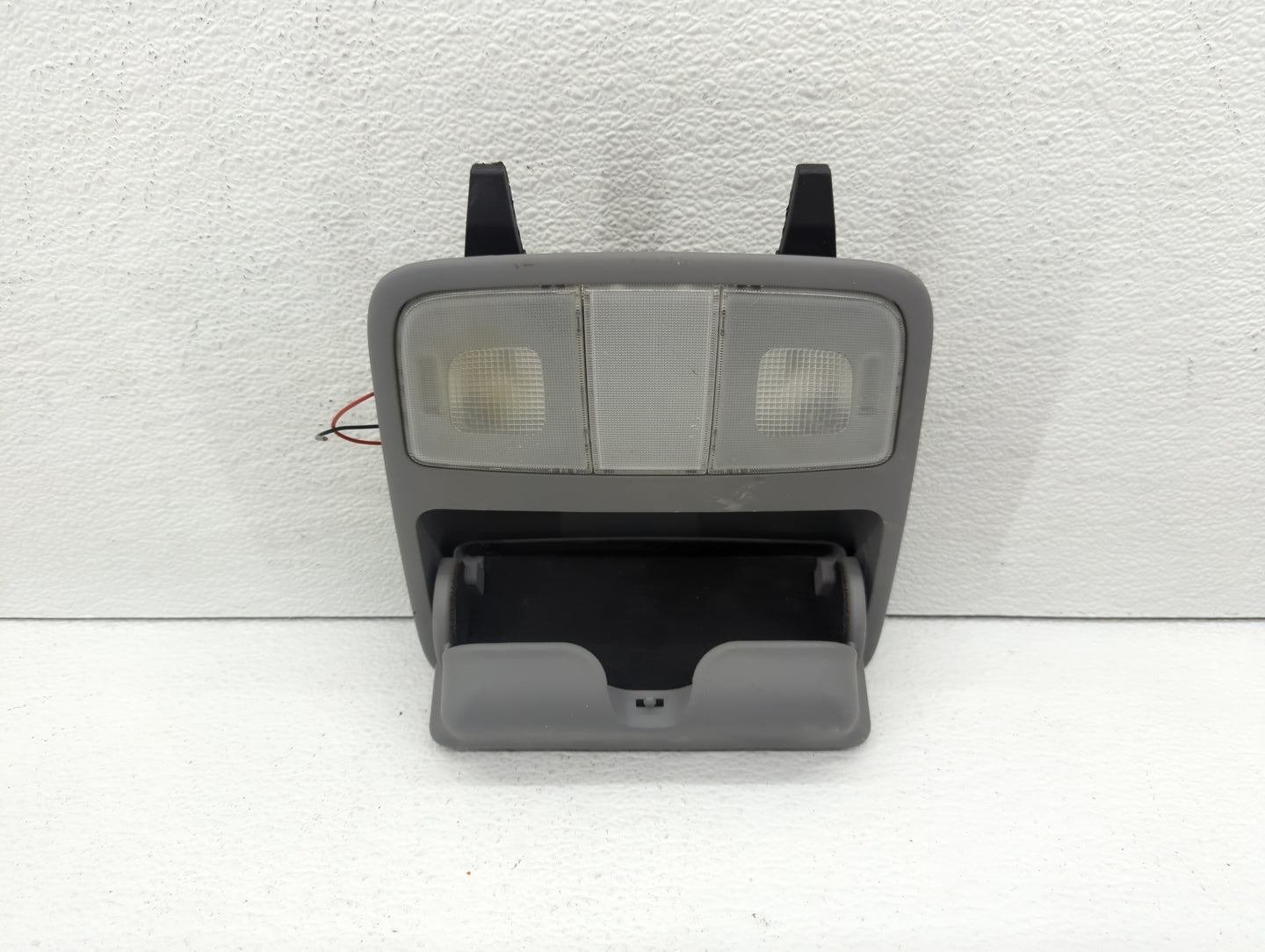 2008 Hyundai Elantra Overhead Roof Console Grey - Oemusedautoparts1.com