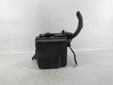 2008 Hyundai Elantra Fusebox Fuse Box Panel Relay Module Fits OEM Used Auto Parts - Oemusedautoparts1.com