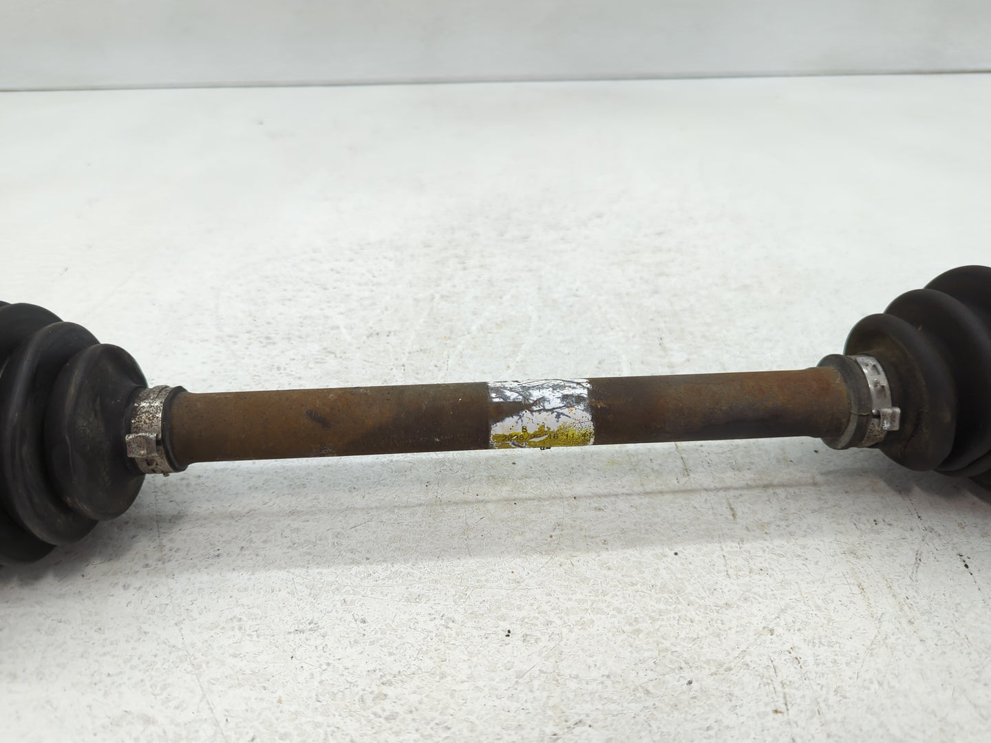 2007-2010 Hyundai Elantra Axle Shaft Front Driver Cv C/v - Oemusedautoparts1.com