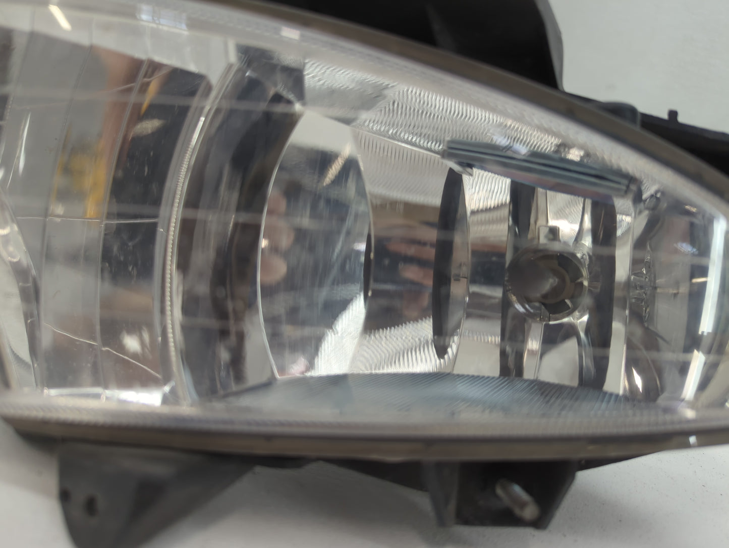 2007-2010 Hyundai Elantra Driver Left Oem Head Light Headlight Lamp - Oemusedautoparts1.com