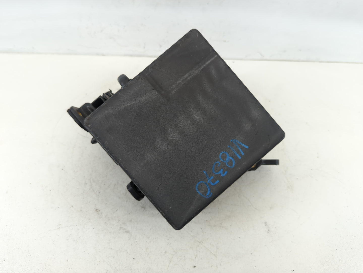 2007-2009 Hyundai Elantra Fusebox Fuse Box Panel Relay Module P/N:91950-2H020 Fits Fits 2007 2008 2009 OEM Used Auto Parts -