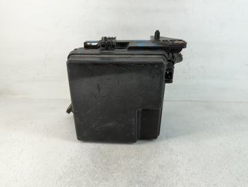 2007-2009 Hyundai Elantra Fusebox Fuse Box Panel Relay Module P/N:2H030 PP-T30 Fits Fits 2007 2008 2009 OEM Used Auto Parts 