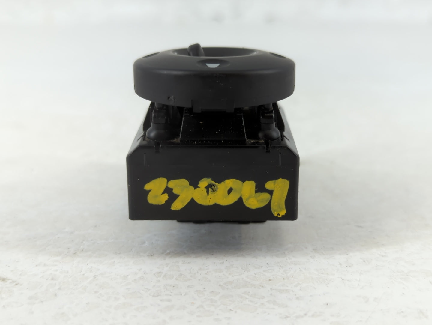 2007-2010 Hyundai Elantra Master Power Window Switch Replacement Driver Side Left Fits Fits 2007 2008 2009 2010 OEM Used Aut