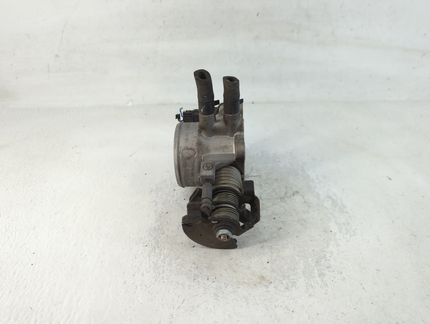 2007-2012 Hyundai Elantra Throttle Body P/N:35100-23950 Fits Fits 2007 2008 2009 2010 2011 2012 OEM Used Auto Parts - Oemuse