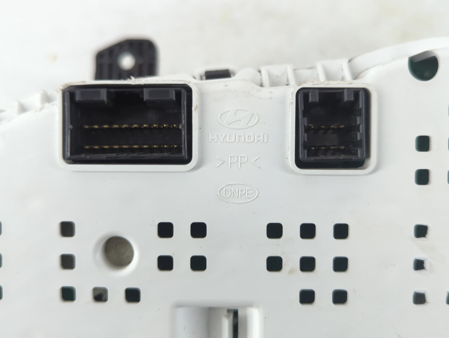 2007-2010 Hyundai Elantra Instrument Cluster Speedometer Gauges Fits Fits 2007 2008 2009 2010 OEM Used Auto Parts - Oemuseda