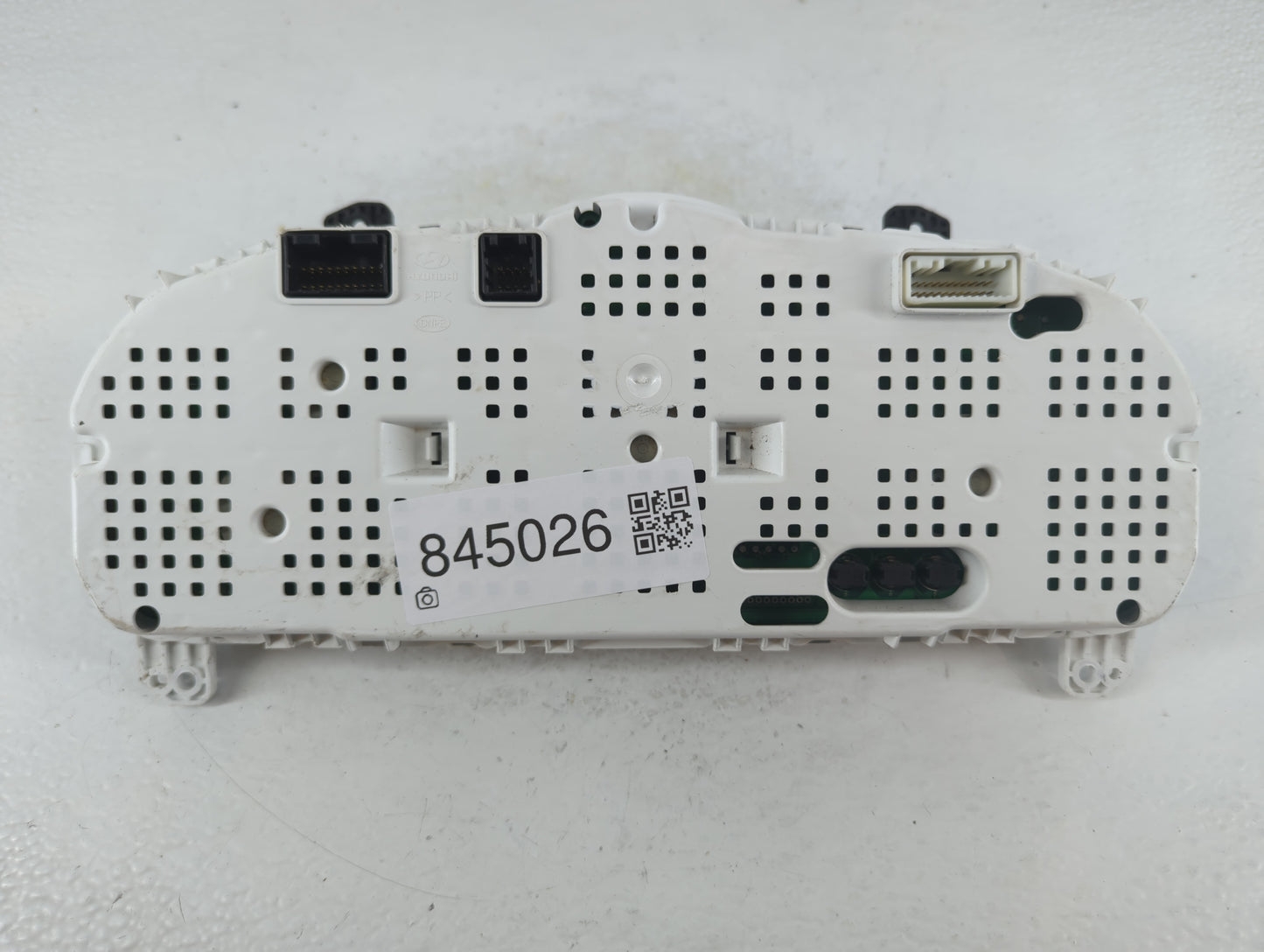 2007-2010 Hyundai Elantra Instrument Cluster Speedometer Gauges Fits Fits 2007 2008 2009 2010 OEM Used Auto Parts - Oemuseda