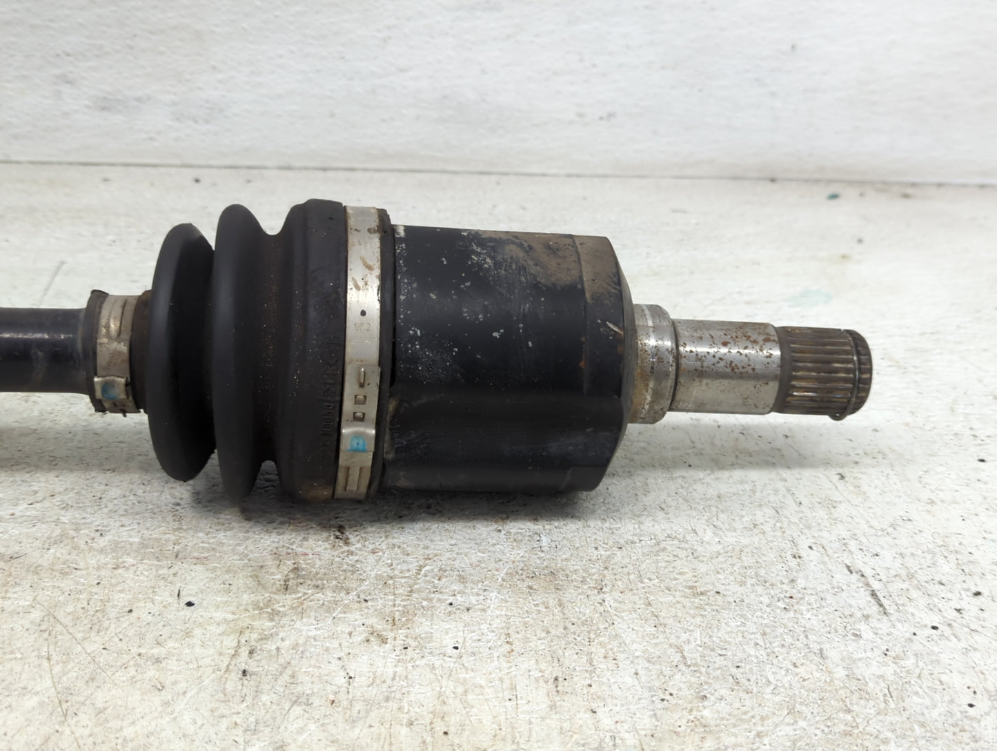 2007-2008 Hyundai Santa Fe Axle Shaft Front Driver Cv C/v - Oemusedautoparts1.com