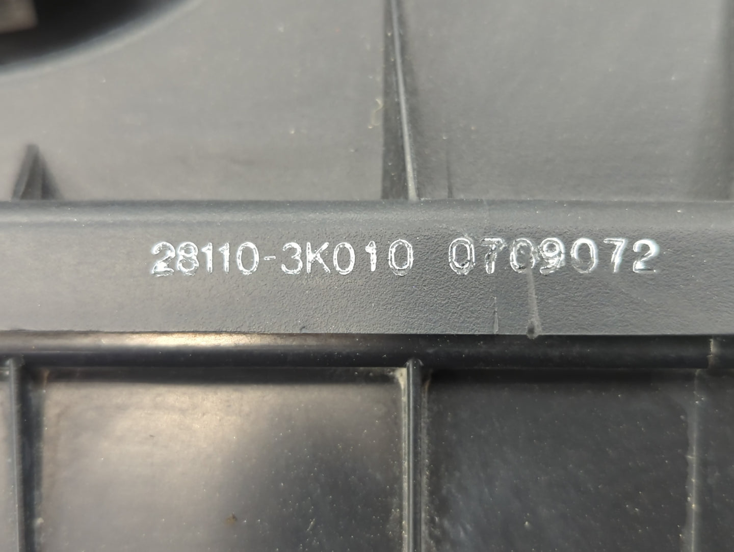 2006-2008 Hyundai Sonata Air Cleaner Intake-duct Hose Tube - Oemusedautoparts1.com
