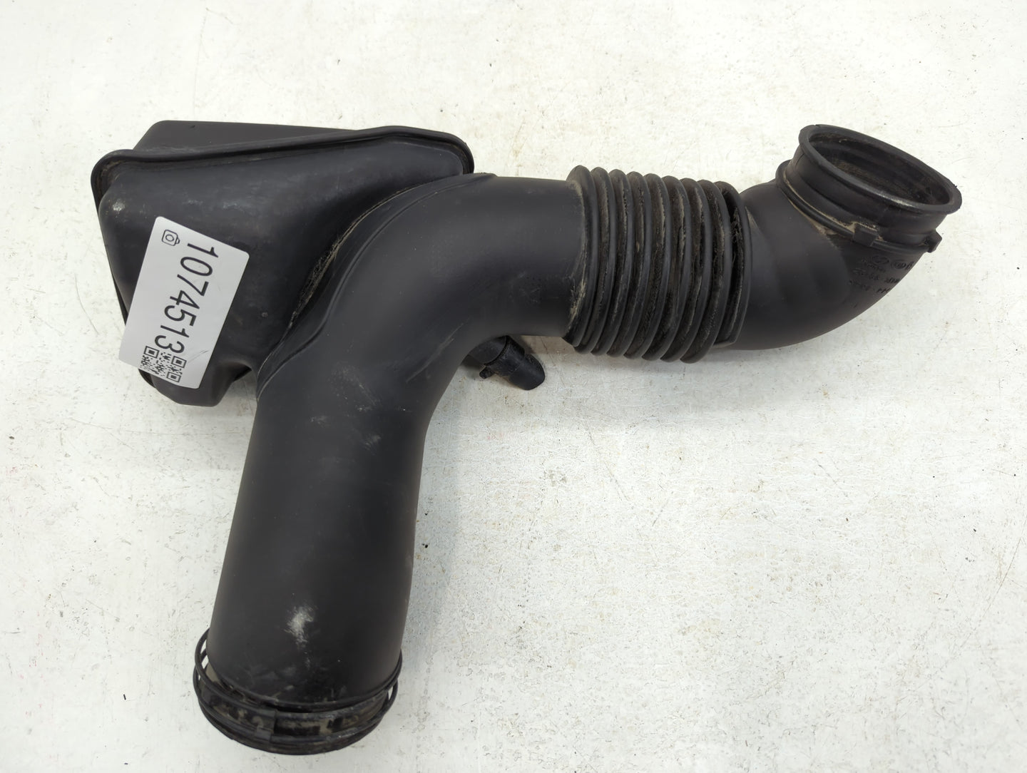 2008 Hyundai Sonata Air Cleaner Intake-duct Hose Tube - Oemusedautoparts1.com