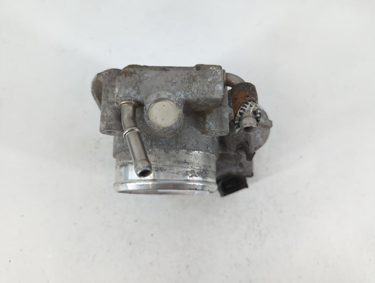 2006-2010 Hyundai Sonata Throttle Body P/N:35100-25400 Fits Fits 2006 2007 2008 2009 2010 2011 2012 OEM Used Auto Parts - Oe