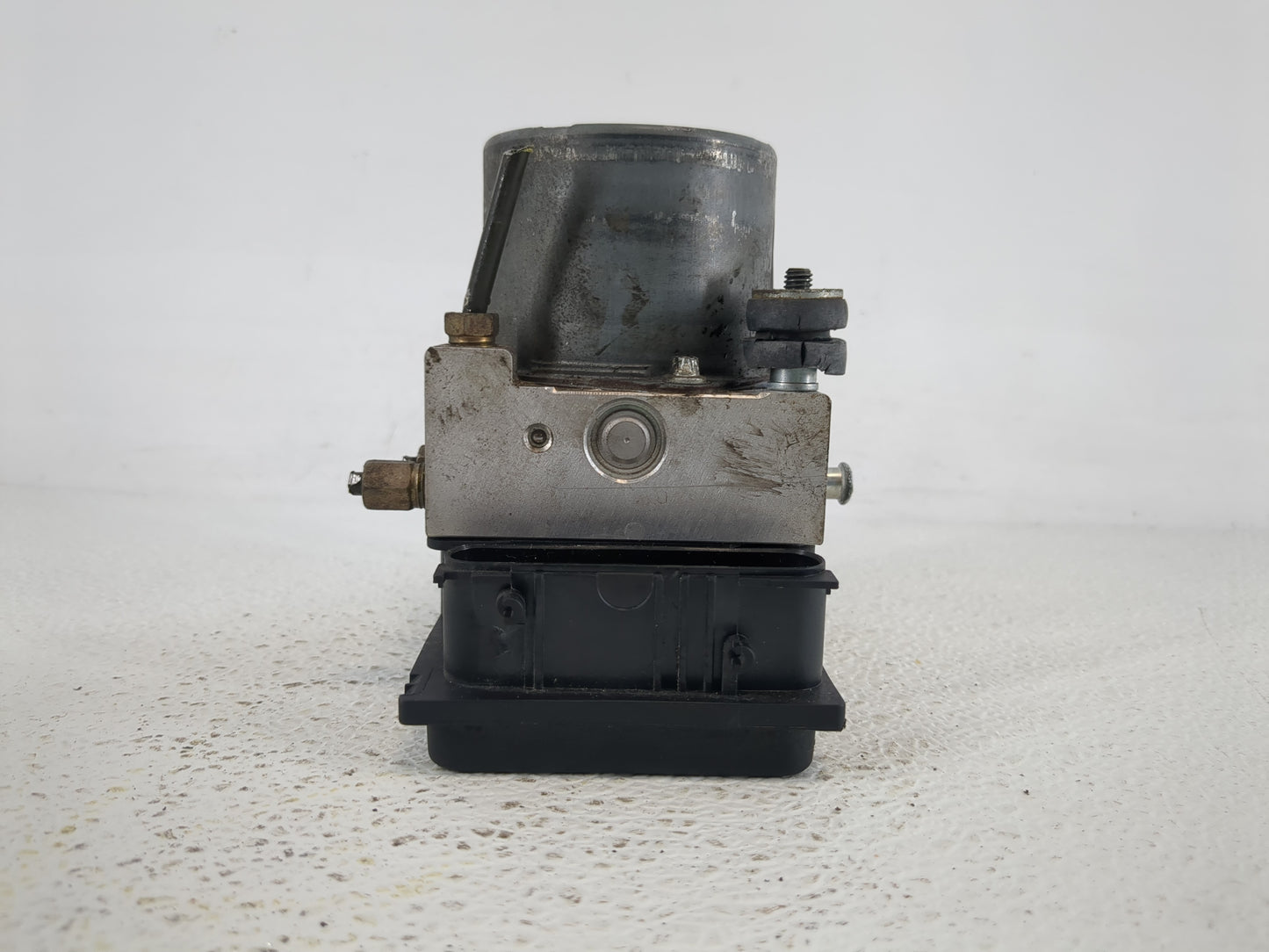 2009-2010 Hyundai Sonata ABS Pump Control Module Replacement P/N:47660 JB10A 58920-3K500 Fits Fits 2009 2010 OEM Used Auto P