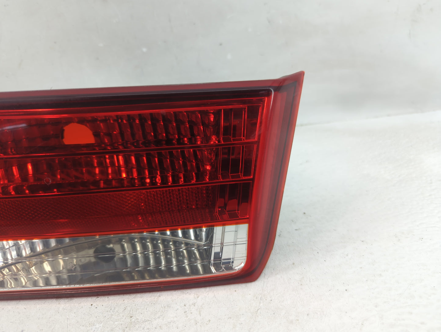 2006-2008 Hyundai Sonata Tail Light Assembly Passenger Right OEM Fits Fits 2006 2007 2008 OEM Used Auto Parts - Oemusedautop