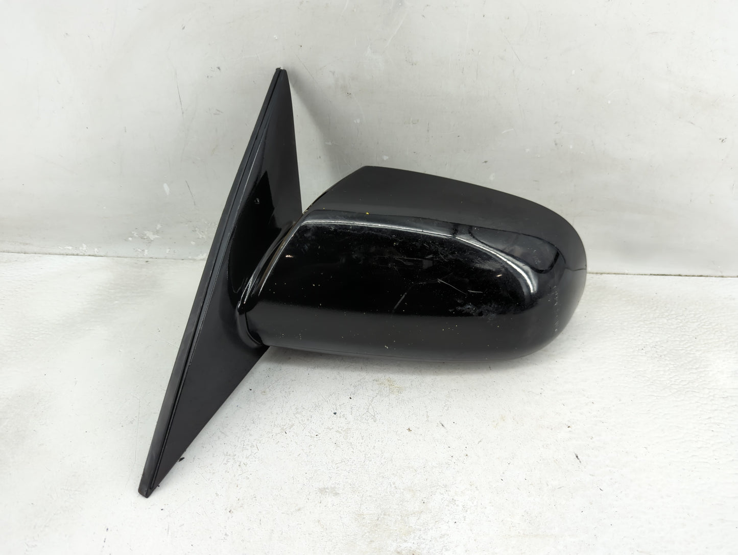2006-2010 Hyundai Sonata Driver Side View Mirror - Left Door Mirror OEM Used - Oemusedautoparts1.com