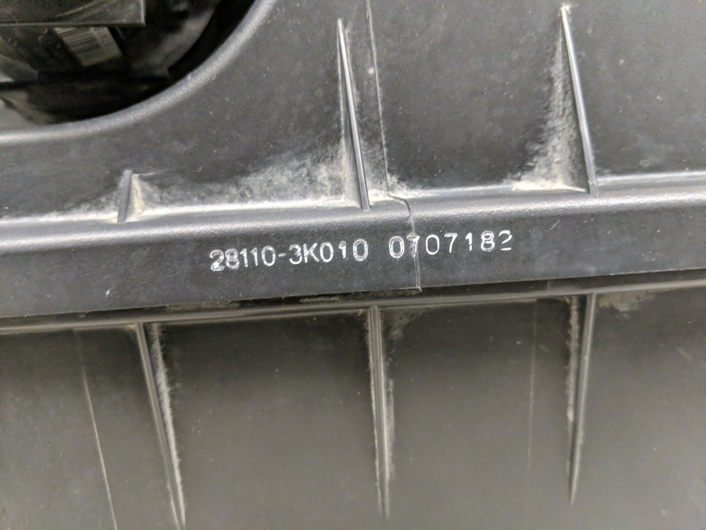 2006-2008 Hyundai Sonata Air Cleaner Intake-duct Hose Tube - Oemusedautoparts1.com
