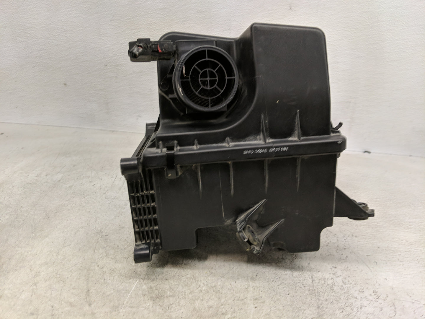 2006-2008 Hyundai Sonata Air Cleaner Intake-duct Hose Tube - Oemusedautoparts1.com