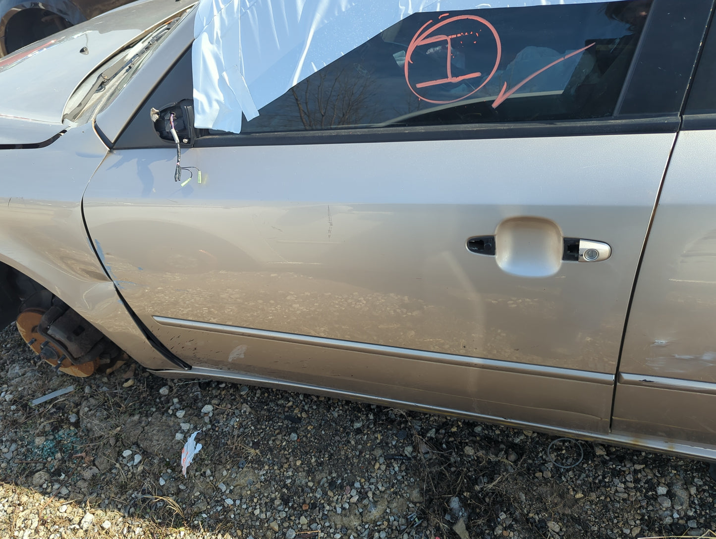 2006-2010 Hyundai Sonata Driver Front Door Oem 1359807 - Oemusedautoparts1.com
