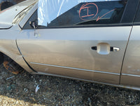 2006-2010 Hyundai Sonata Driver Front Door Oem 1359807 - Oemusedautoparts1.com