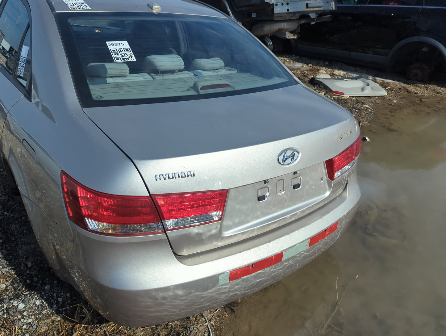 2006-2008 Hyundai Sonata Trunk/decklid/hatch/tailgate Oem 1359829 - Oemusedautoparts1.com