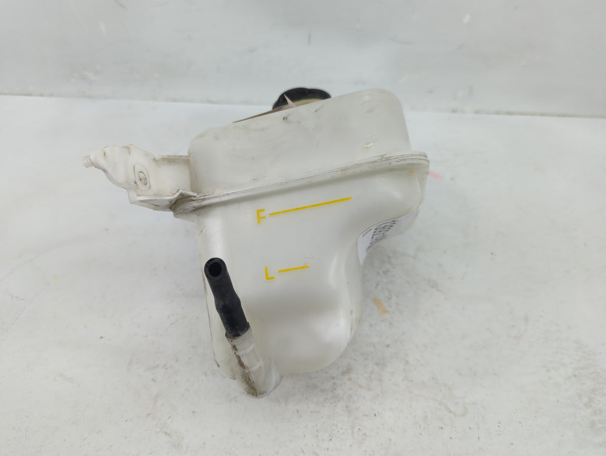 2006-2009 Hyundai Sonata Radiator Coolant Overflow Expansion Tank Bottle 1369219 - Oemusedautoparts1.com